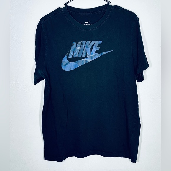Men’s Nike Short Sleeve Tee - Blue Camo Emblem - Picture 1 of 3